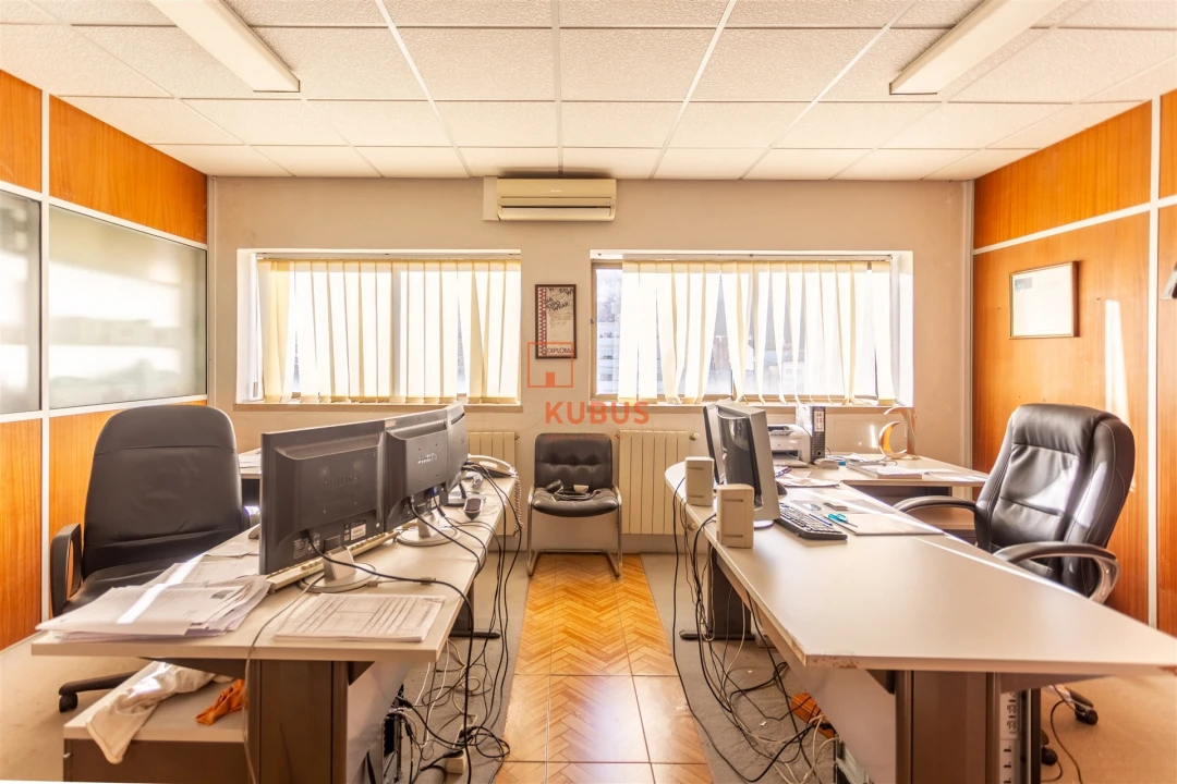 Armazém para Arrendamento em Minde Foto 4