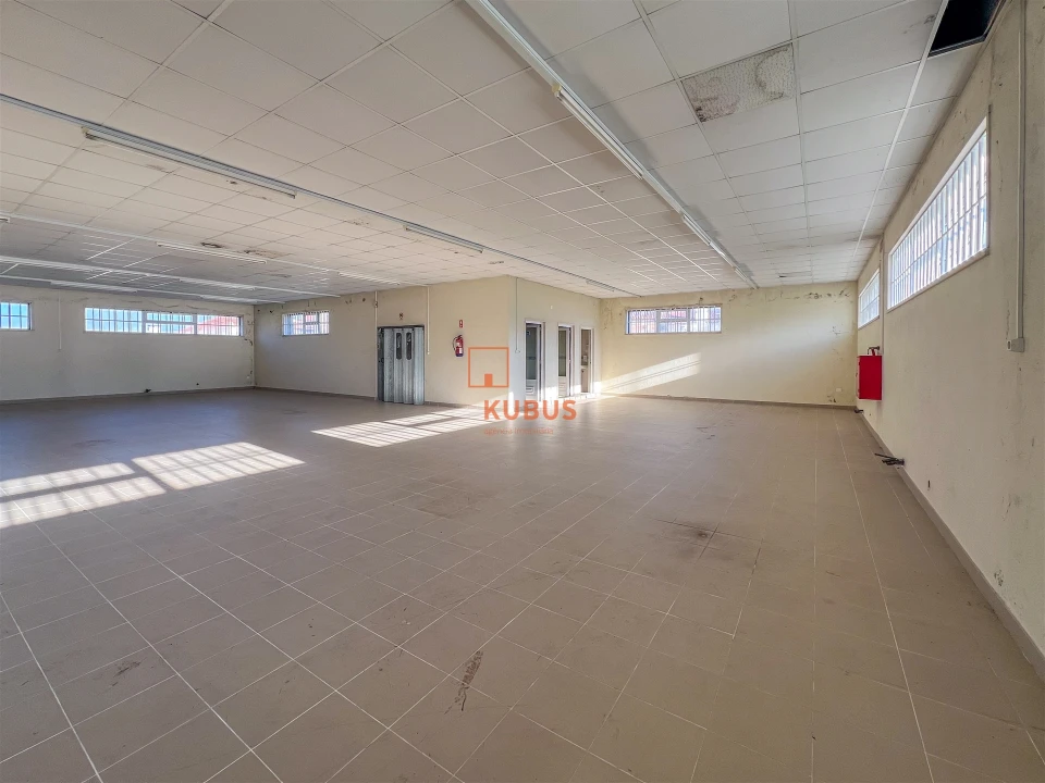 Armazém para Venda em Minde Foto 24