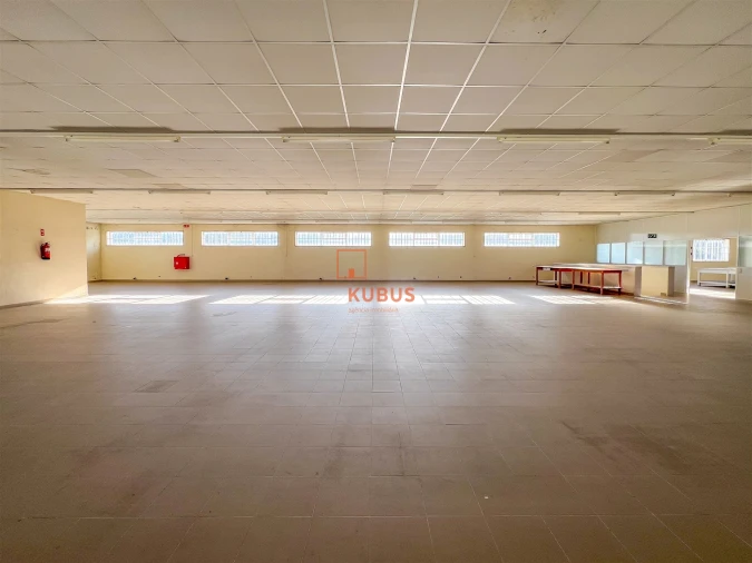 Armazém para Venda em Minde Foto 16