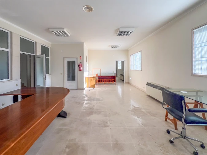 Armazém para Venda em Minde Foto 8