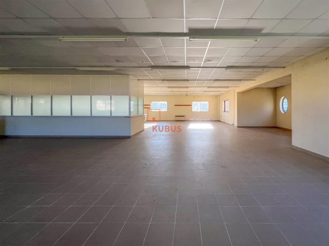 Armazém para Venda em Minde Foto 19