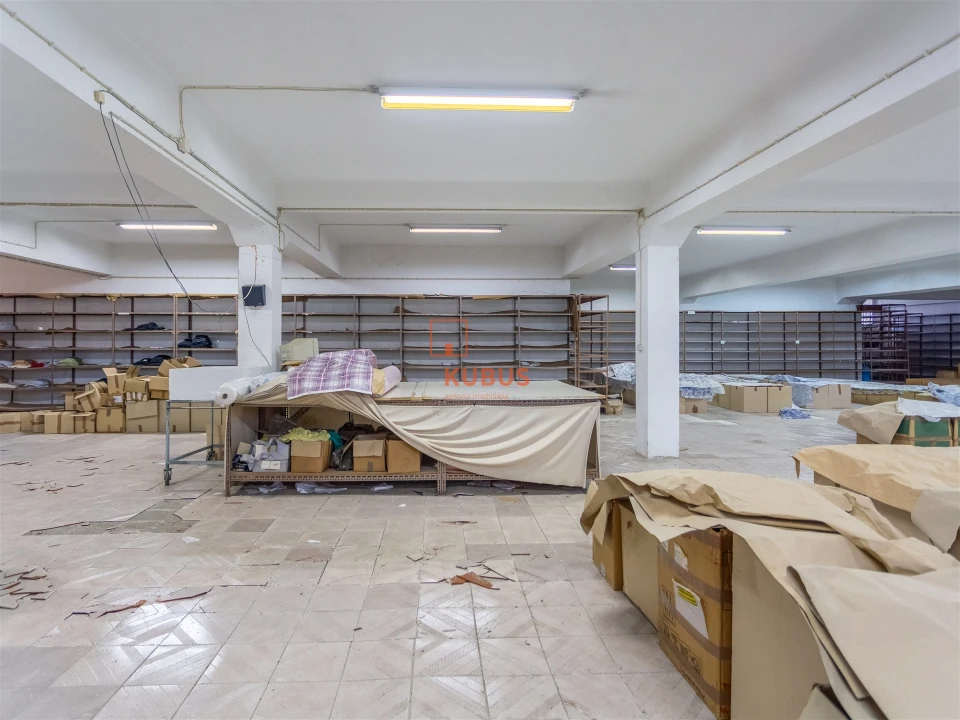 Armazém para Venda em Minde Foto 15