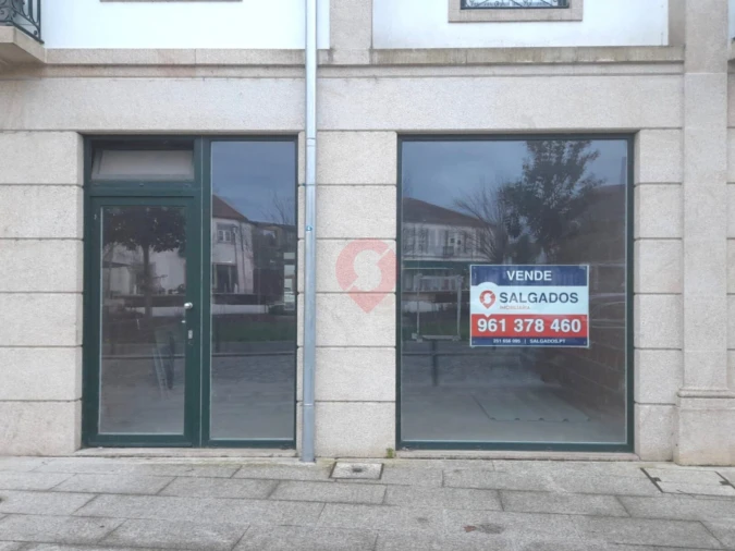 Loja para Venda em Monção e Troviscoso