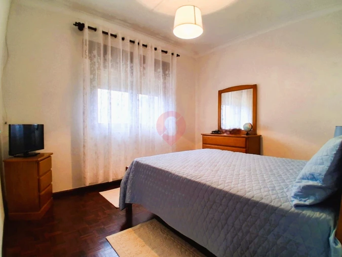 Moradia T5 para Venda em Merufe Foto 7