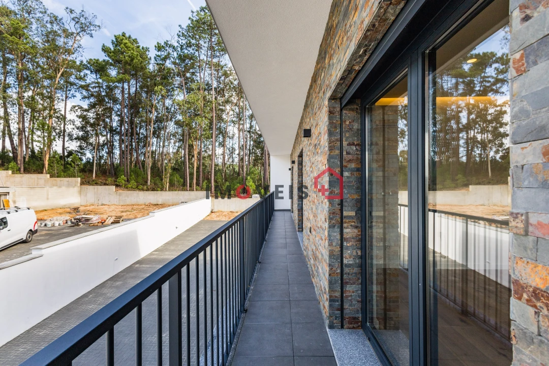 Moradia T4 para Venda em Milagres Foto 19