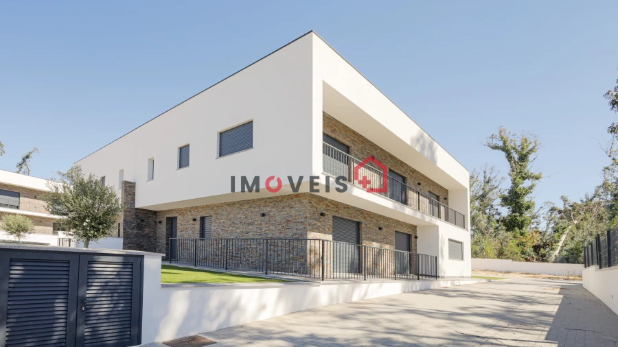 Moradia T4 para Venda em Milagres