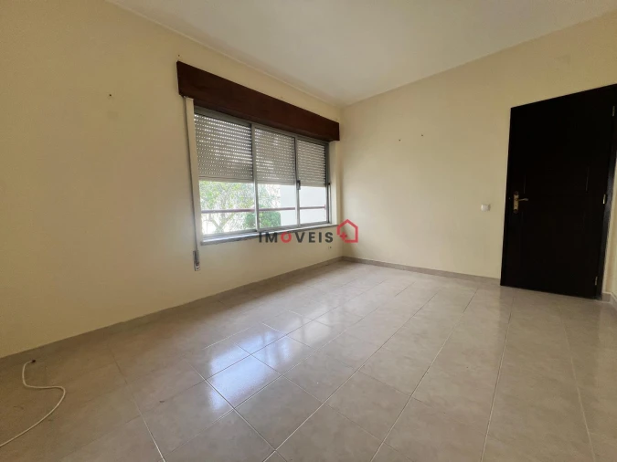 Apartamento T3 para Venda em Almeirim Foto 14