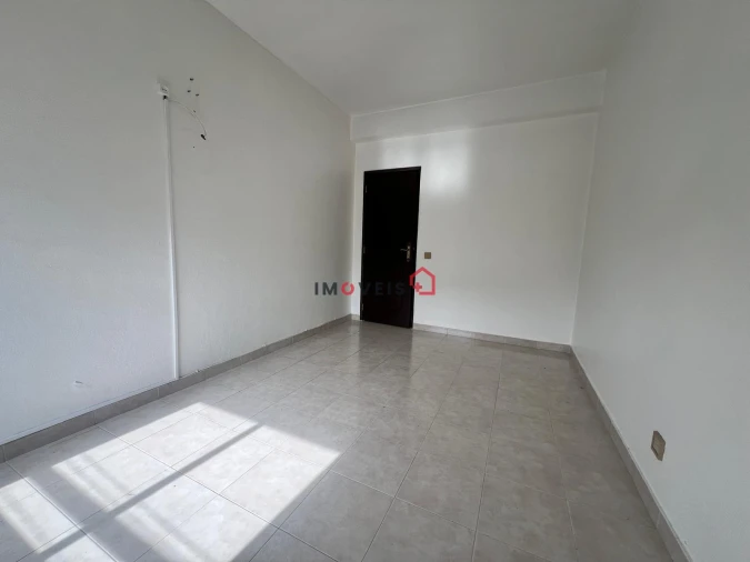 Apartamento T3 para Venda em Almeirim Foto 8