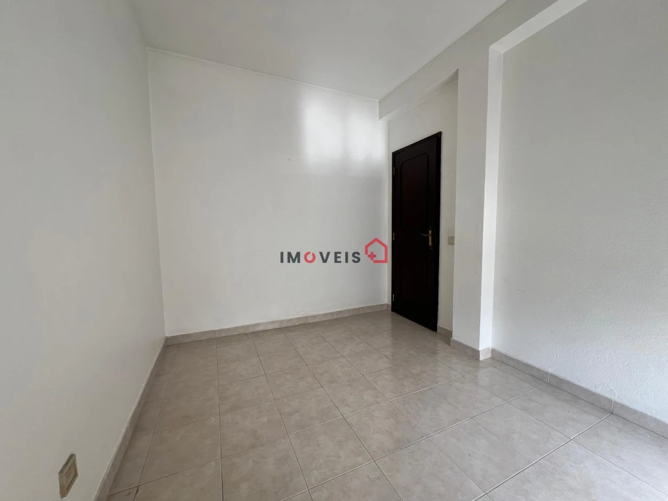 Apartamento T3 para Venda em Almeirim Foto 12