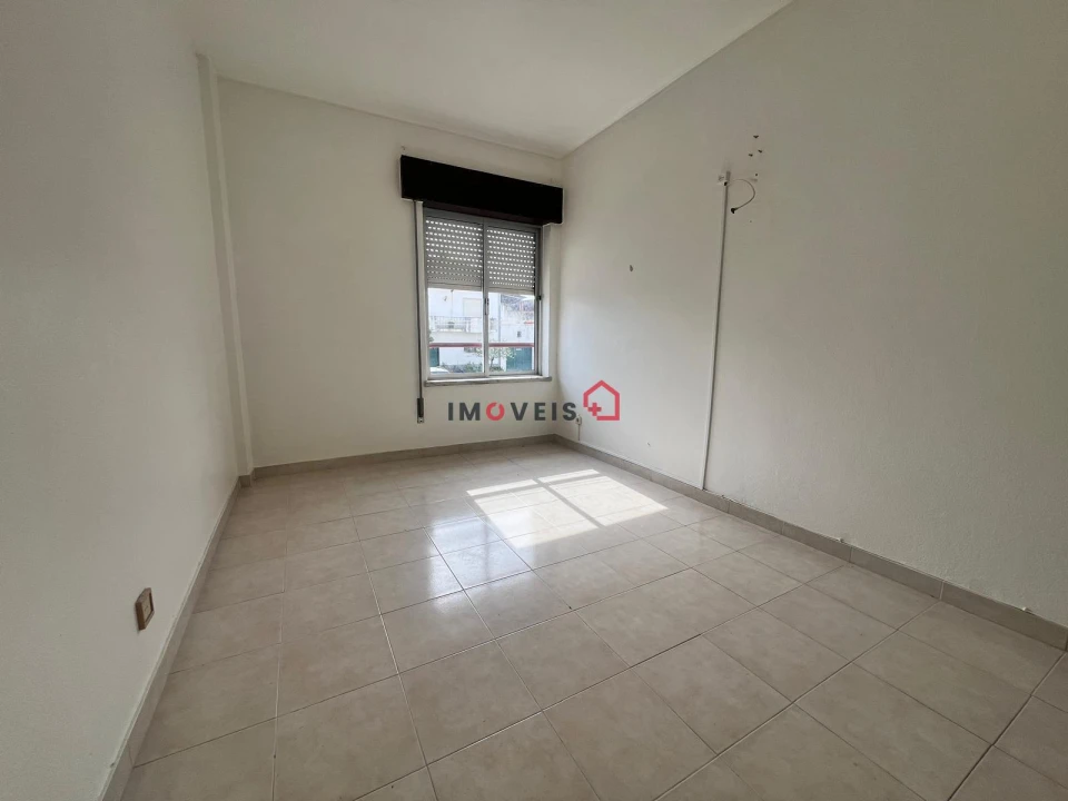 Apartamento T3 para Venda em Almeirim Foto 7