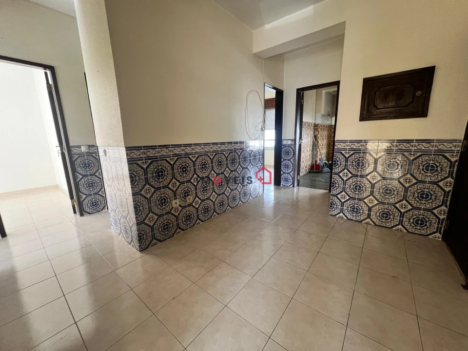 Apartamento T3 para Venda em Almeirim Foto 3