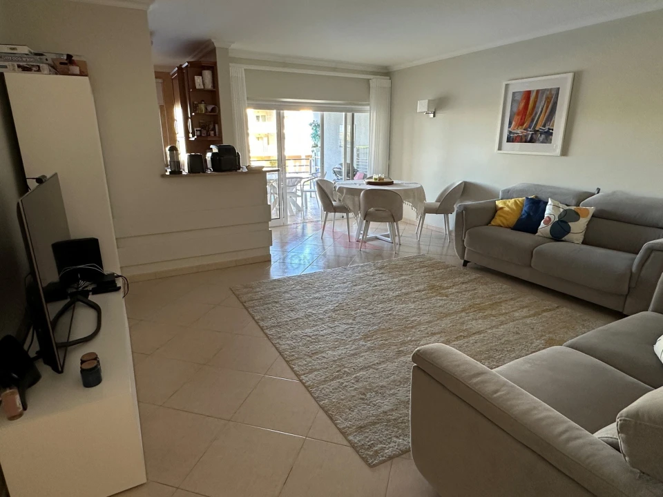 Apartamento T1 para Venda em Alvor Foto 12