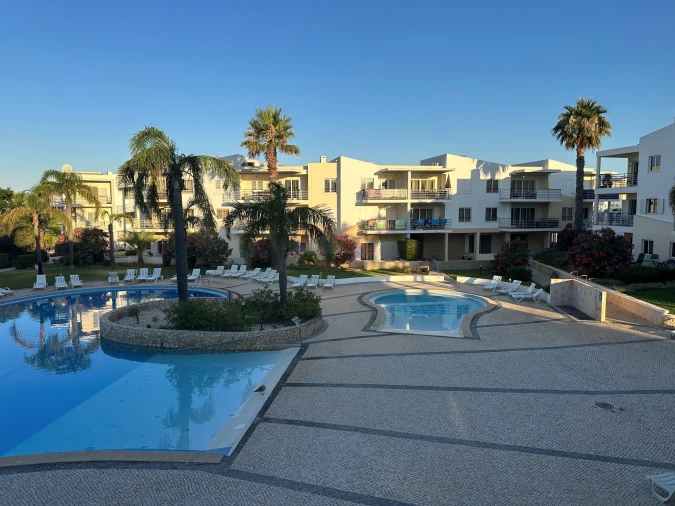 Apartamento T1 para Venda em Alvor Foto 4