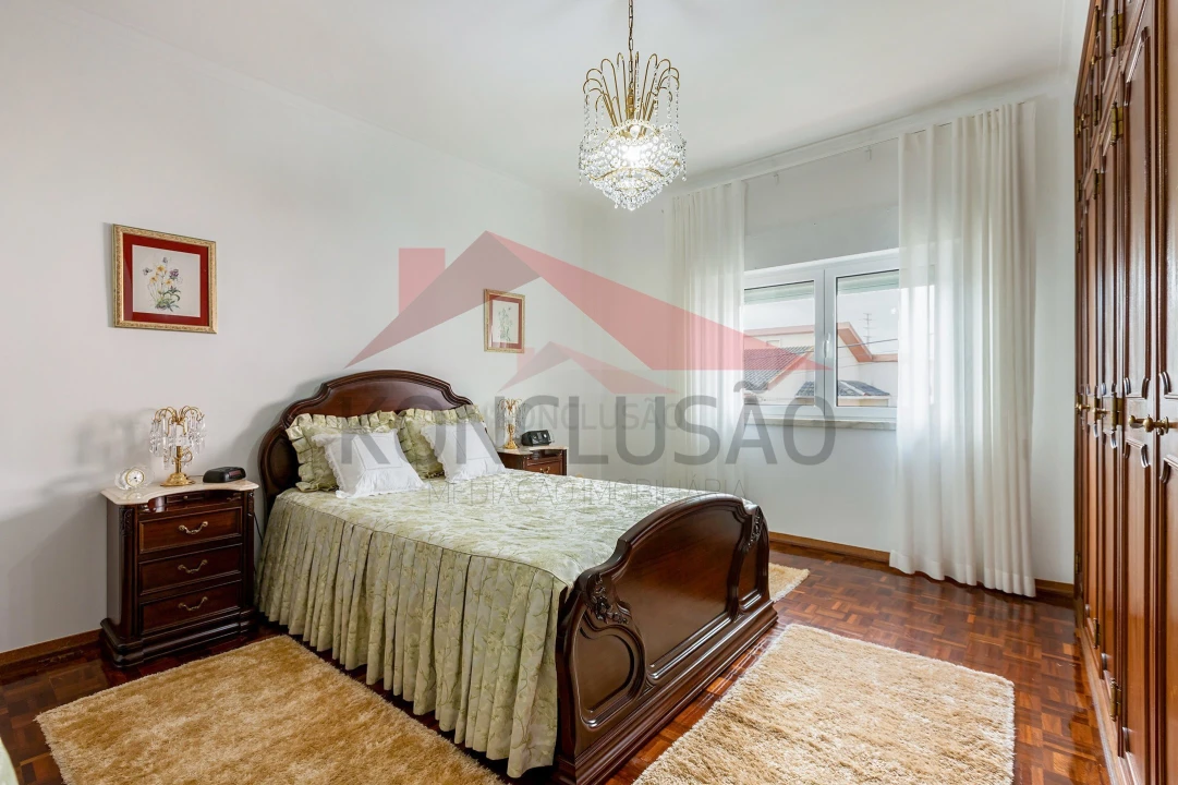 Moradia T4 para Venda em Santa Iria de Azoia, São João da Talha e Bobadela Foto 18