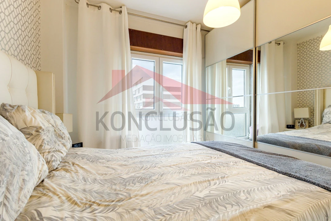 Apartamento T2 para Venda em Moscavide e Portela Foto 18