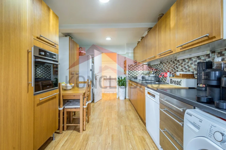 Apartamento T2 para Venda em Moscavide e Portela Foto 12