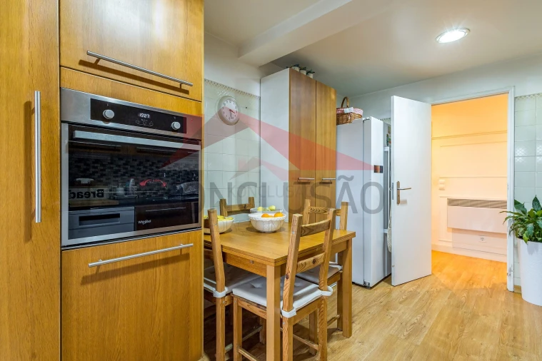 Apartamento T2 para Venda em Moscavide e Portela Foto 11