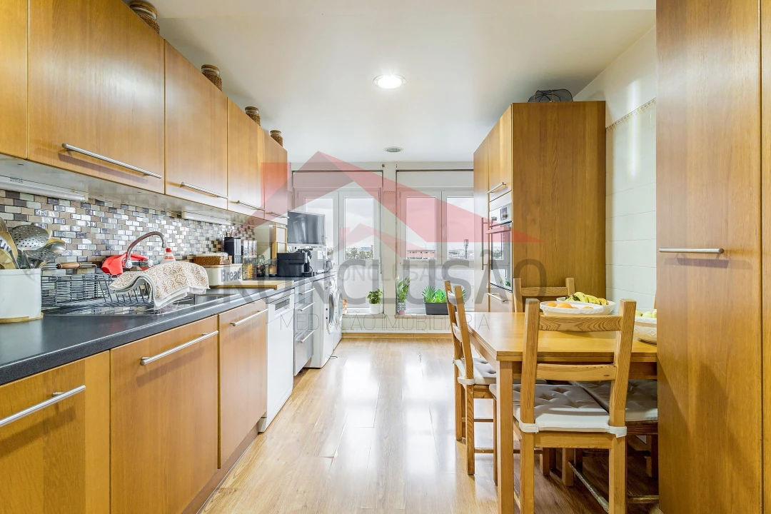 Apartamento T2 para Venda em Moscavide e Portela Foto 1