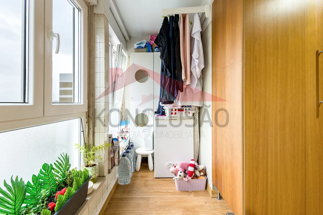 Apartamento T2 para Venda em Moscavide e Portela Foto 14