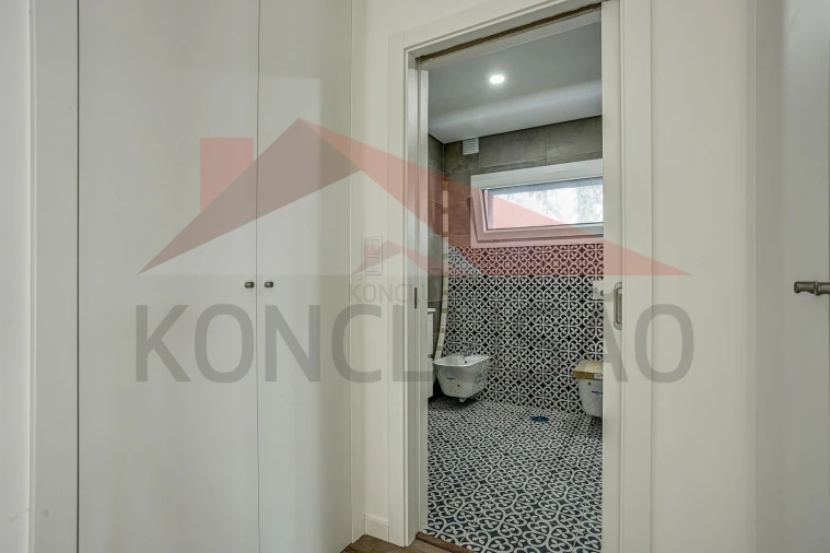 Moradia T4 para Venda em Santa Iria de Azoia, São João da Talha e Bobadela Foto 18