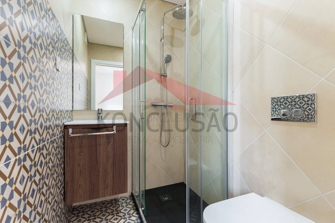 Moradia T4 para Venda em Santa Iria de Azoia, São João da Talha e Bobadela Foto 14