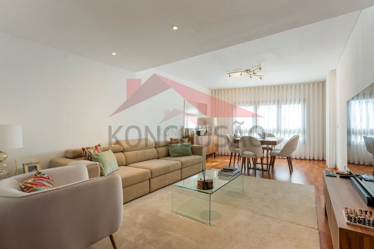 Apartamento T2 para Venda em Alverca do Ribatejo e Sobralinho Foto 1