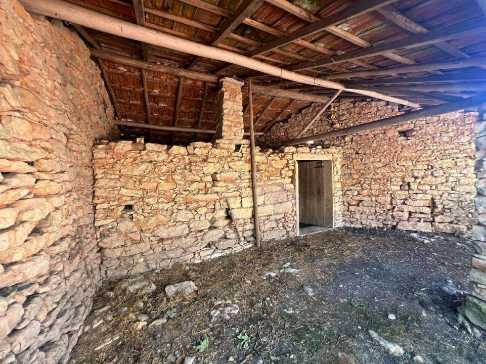 Moradia T0 para Venda em Chãos Foto 6