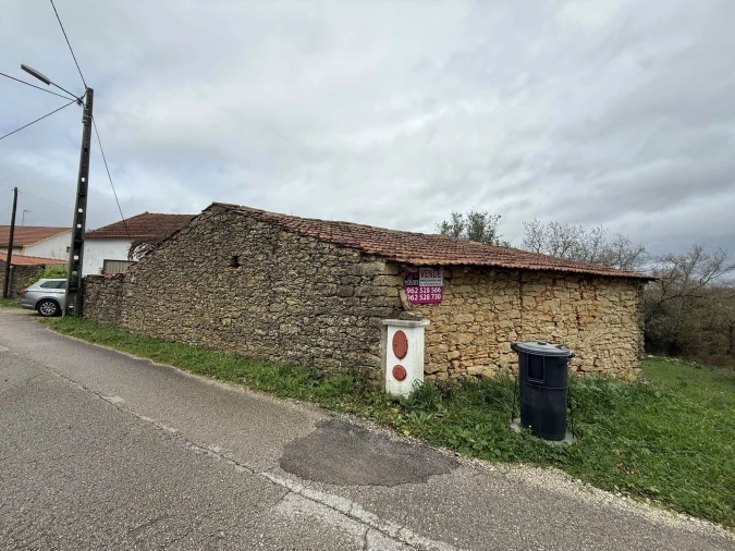 Moradia T0 para Venda em Chãos