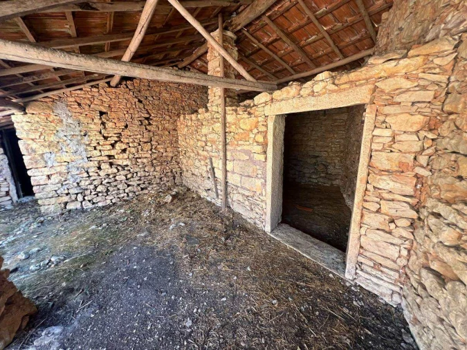 Moradia T0 para Venda em Chãos Foto 5