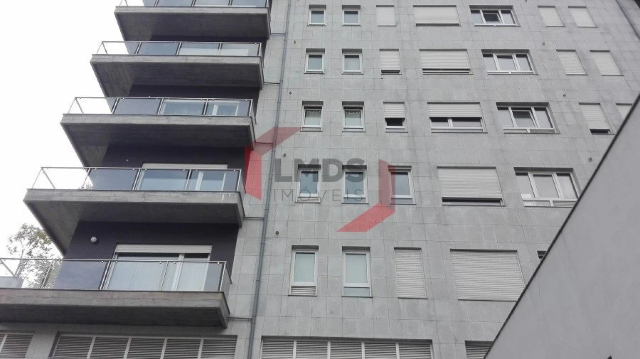 Apartamento T3 para Venda em Bonfim Foto 1