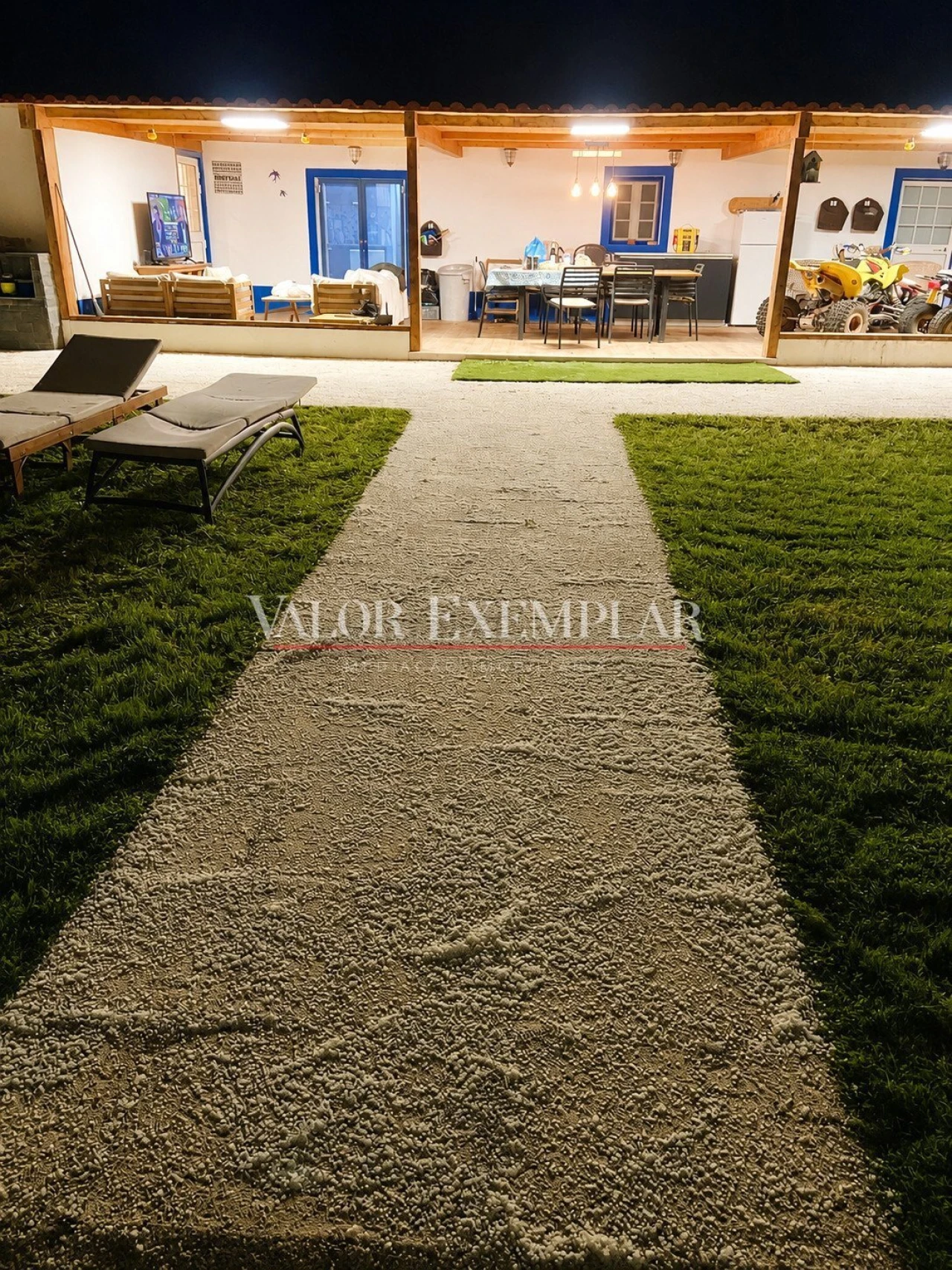 Moradia T4 para Venda em São Domingos e Vale de Água Foto 3