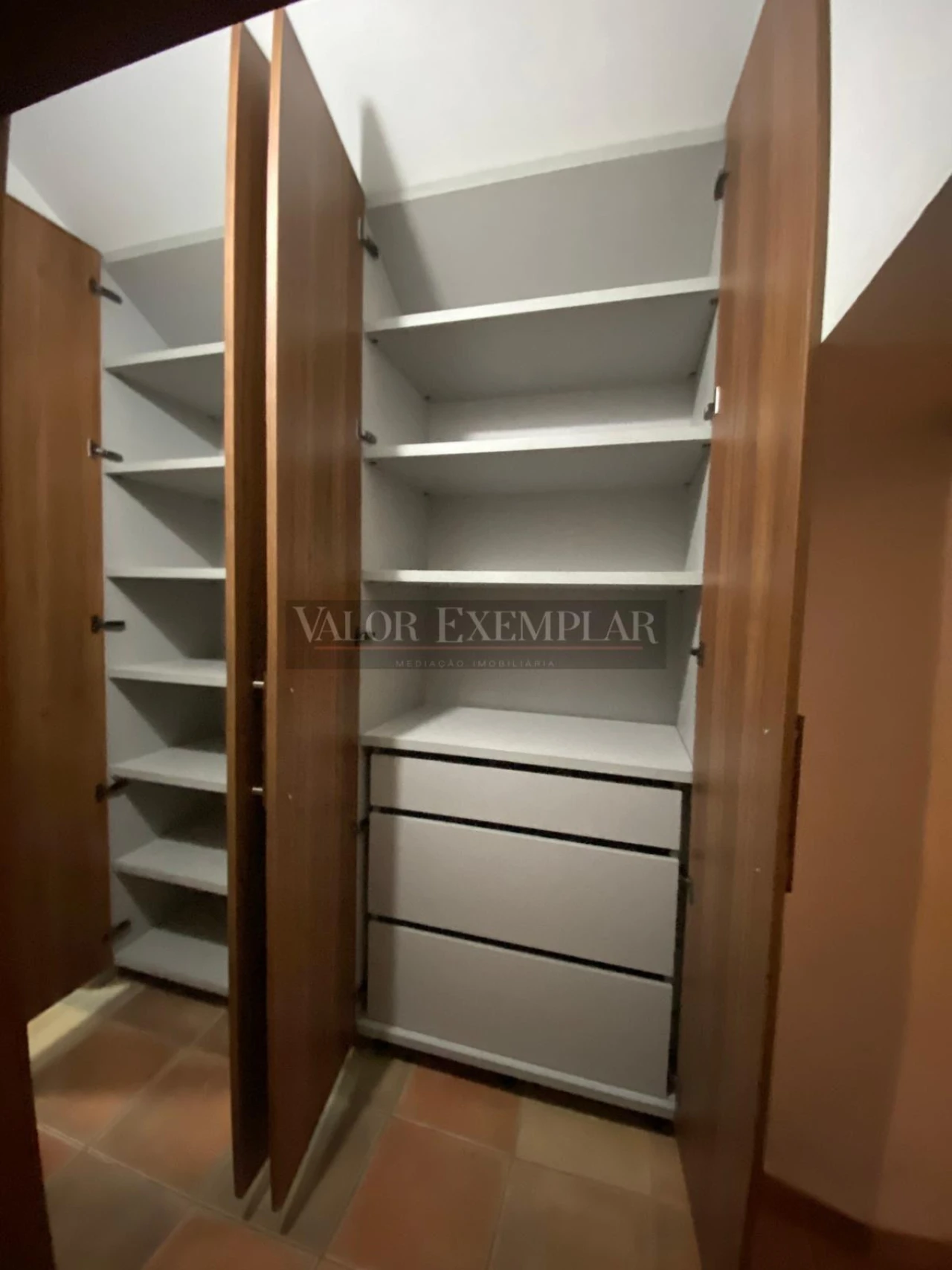 Moradia T4 para Venda em São Domingos e Vale de Água Foto 11