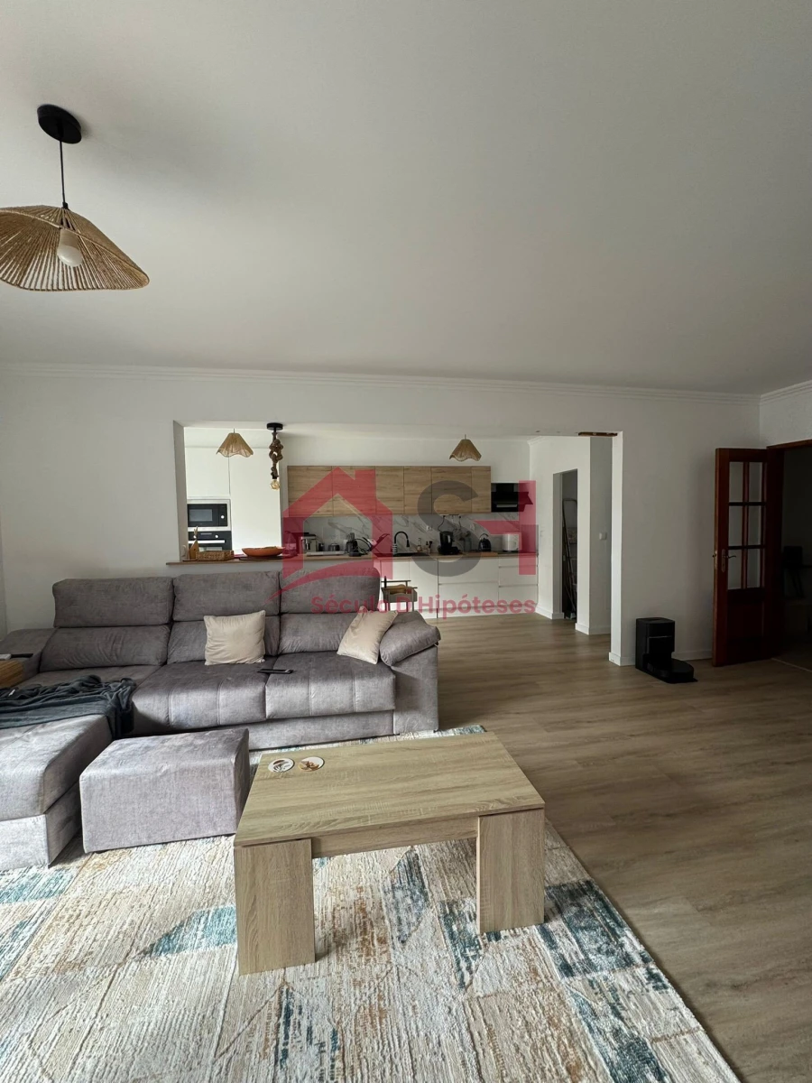 Apartamento T2 para Venda em Ericeira Foto 9