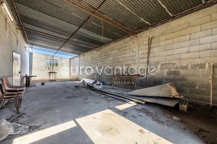 Armazém para Venda em Amor Foto 3