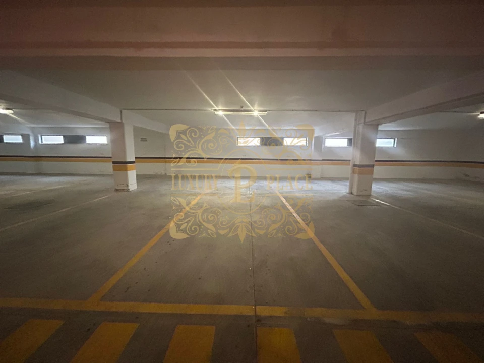 Garagem para Venda em Sesimbra (Santiago) Foto 4