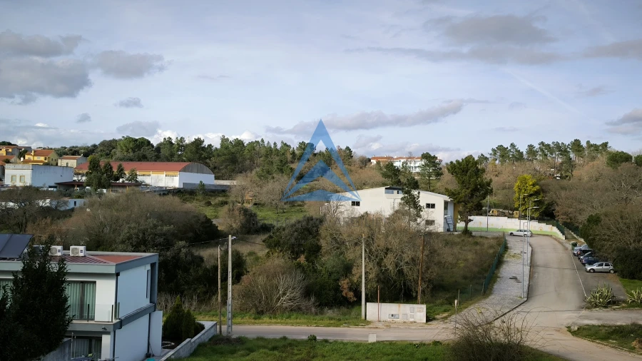 Terreno para Venda em São João Baptista e Santa Maria dos Olivais Foto 15
