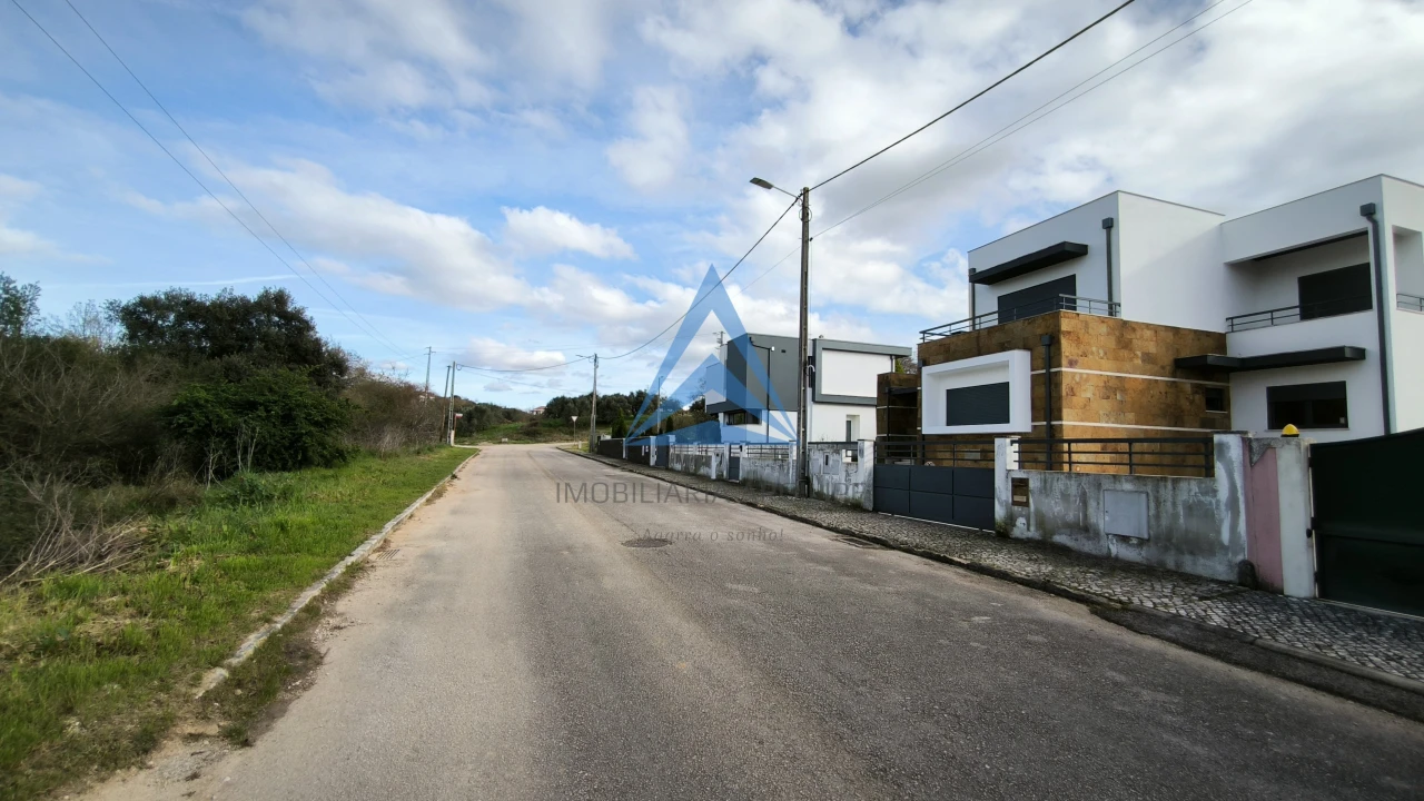Terreno para Venda em São João Baptista e Santa Maria dos Olivais Foto 11