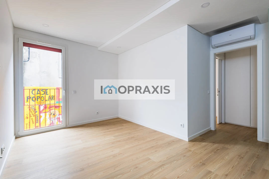 Apartamento T1 para Venda em Leiria, Pousos, Barreira e Cortes Foto 4