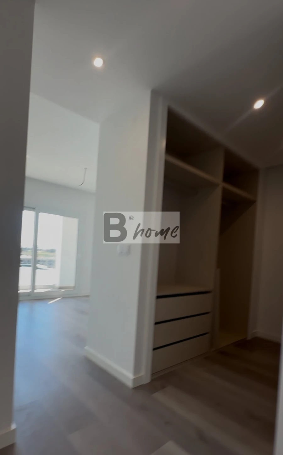 Apartamento T2 para Venda em Corroios Foto 17