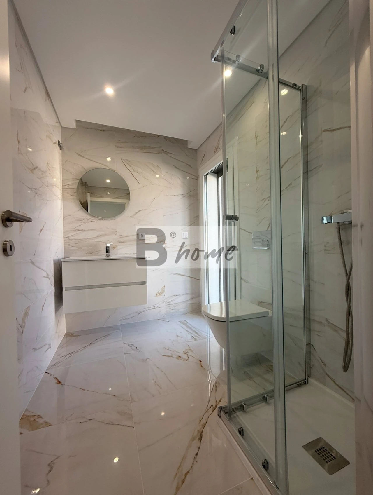 Apartamento T2 para Venda em Corroios Foto 10