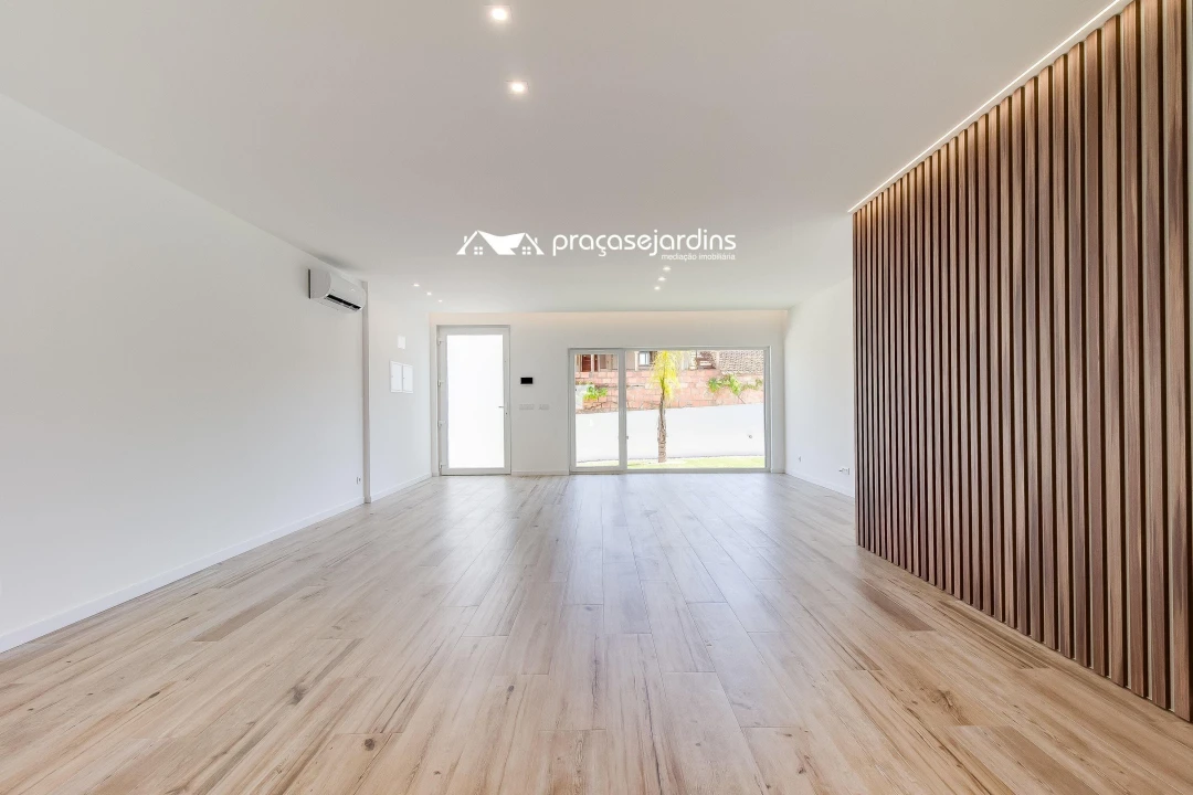 Moradia T3 para Venda em Santa Eufémia e Boa Vista Foto 4