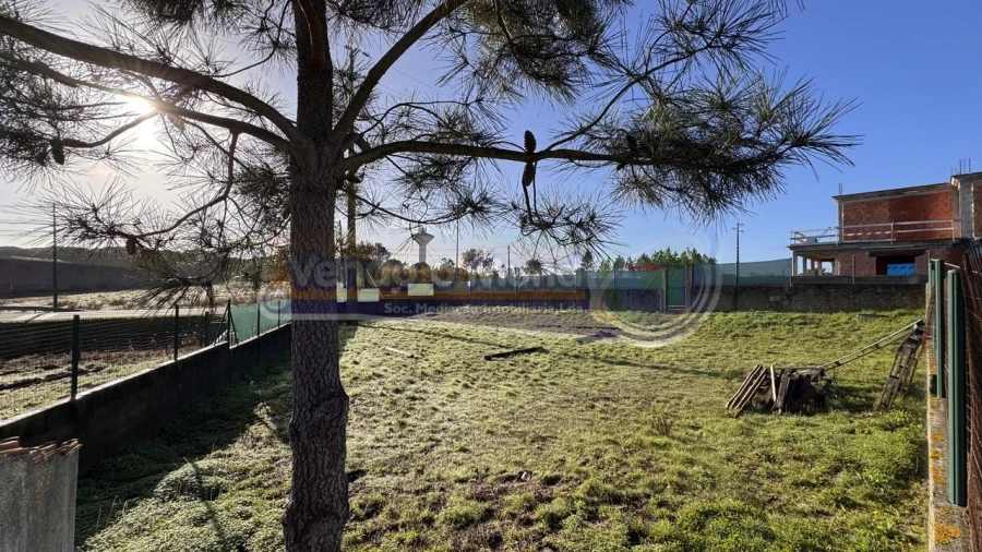 Terreno para Venda em Biscainho