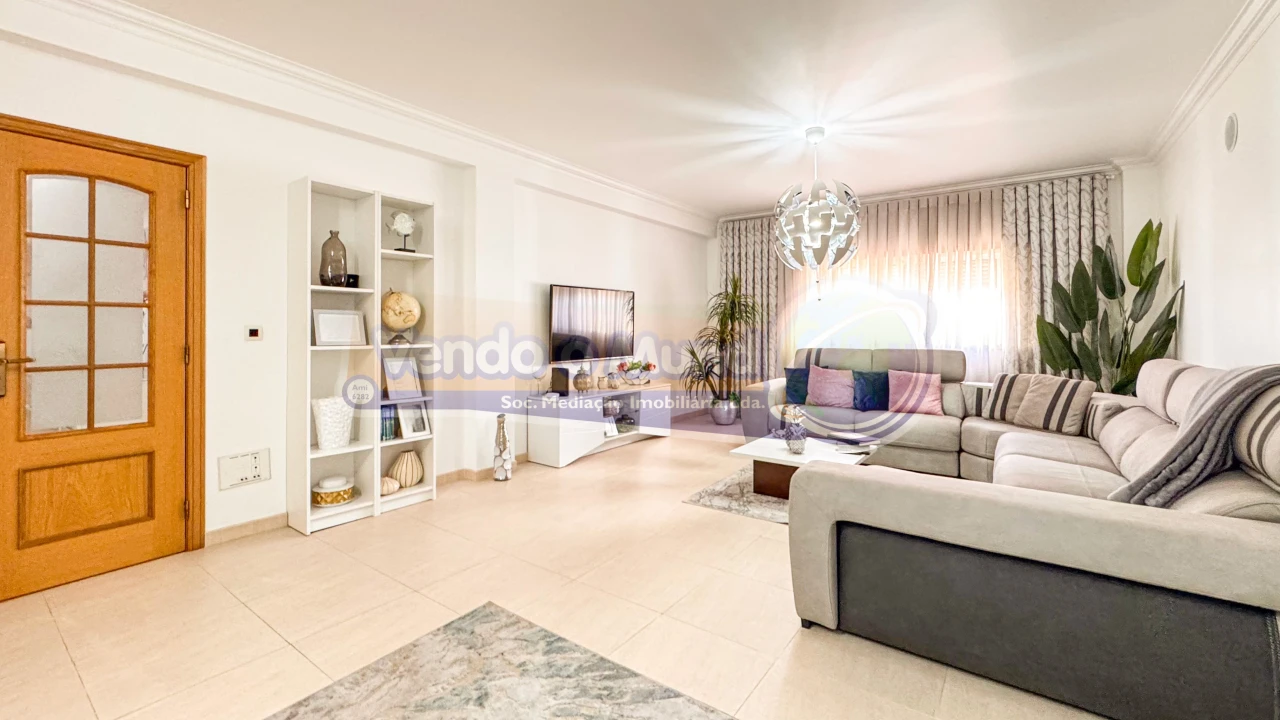 Apartamento T3 para Venda em Samora Correia Foto 1