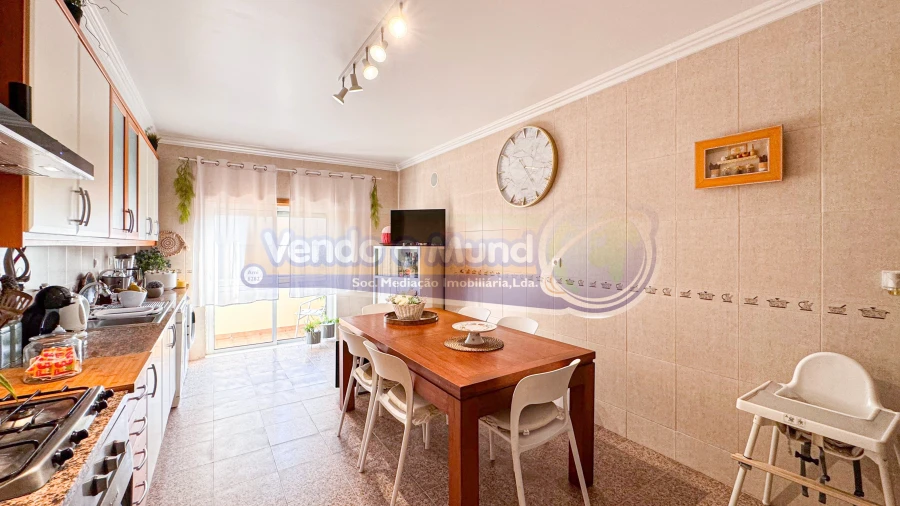 Apartamento T3 para Venda em Samora Correia Foto 9