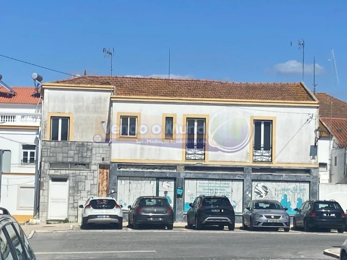 Moradia T3 para Venda em Salvaterra de Magos e Foros de Salvaterra Foto 1