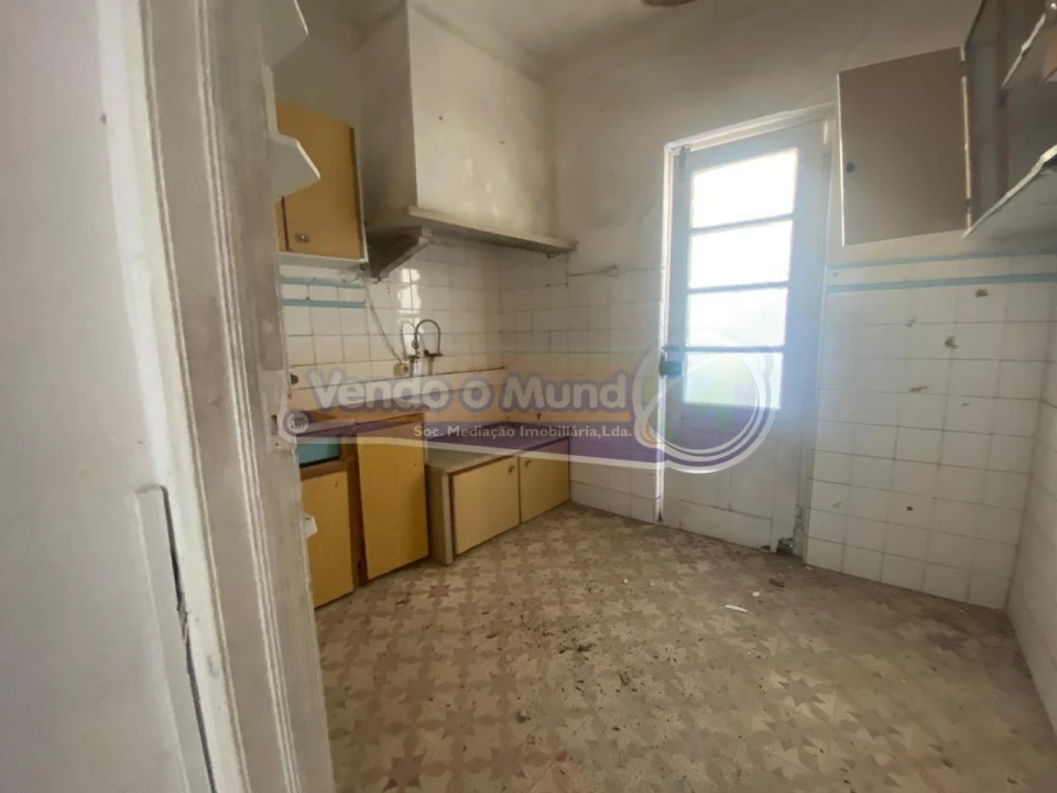 Moradia T3 para Venda em Salvaterra de Magos e Foros de Salvaterra Foto 4