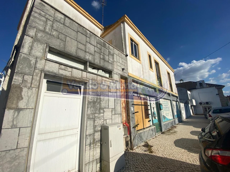 Moradia T3 para Venda em Salvaterra de Magos e Foros de Salvaterra Foto 2