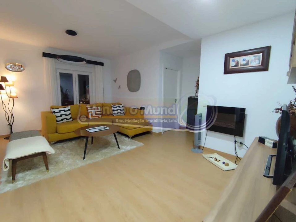 Apartamento T2 para Venda em Salvaterra de Magos e Foros de Salvaterra Foto 2
