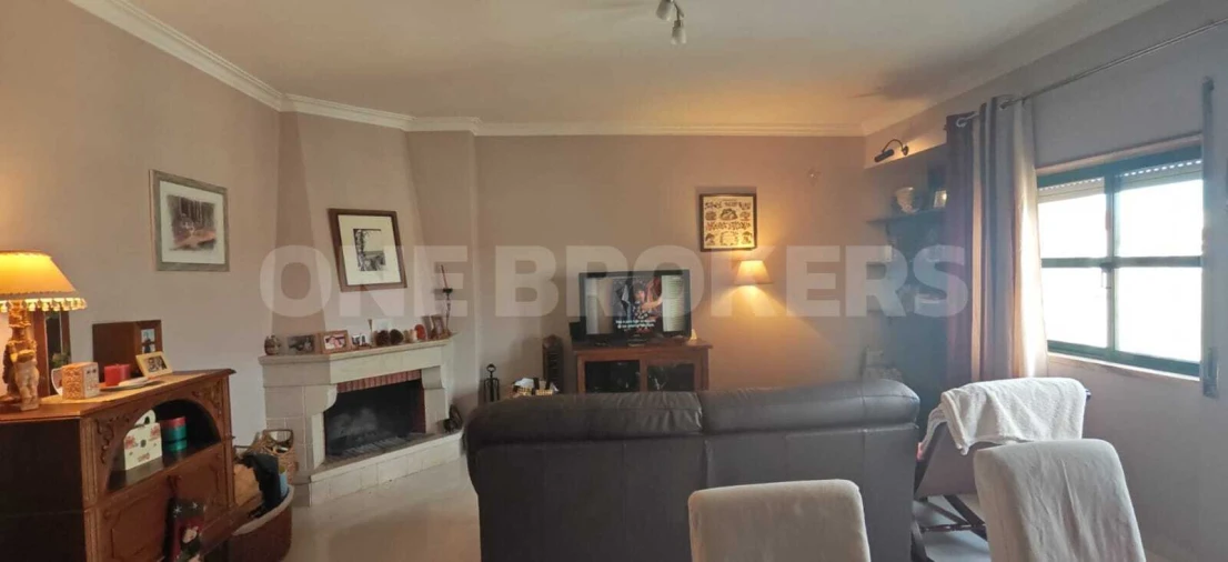 Apartamento T3 para Venda em Algueirão-Mem Martins Foto 1