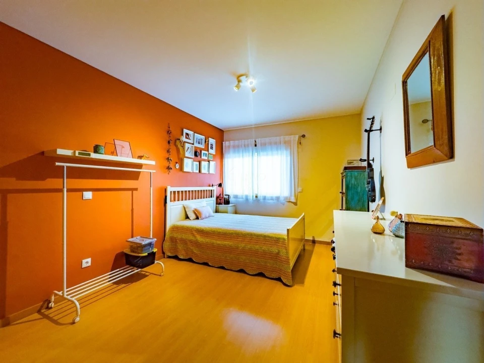 Apartamento T3 para Venda em Algueirão-Mem Martins Foto 13